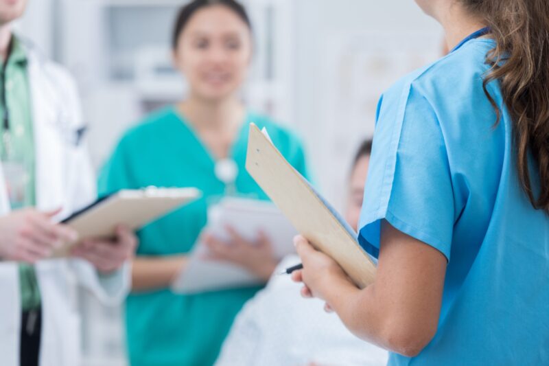 Nurses and doctors discussing