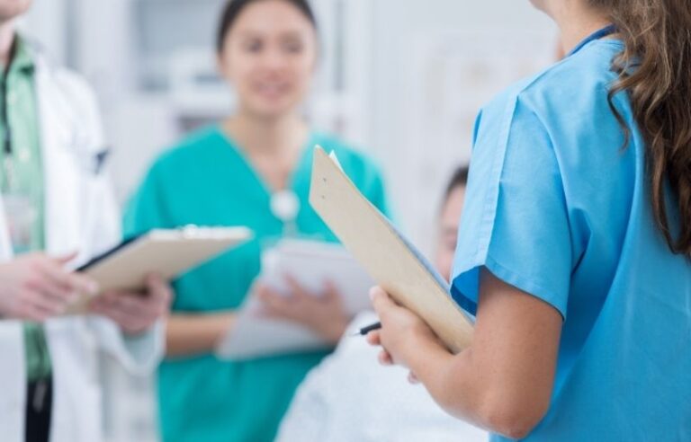 Automatic ehr data transfer